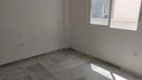 Bedroom of Flat for sale in  Sevilla Capital