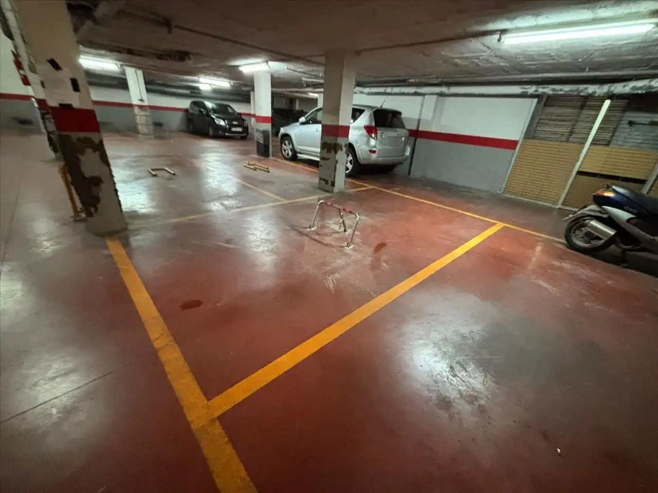Parkplatz von Garage zum Verkauf in Rubí