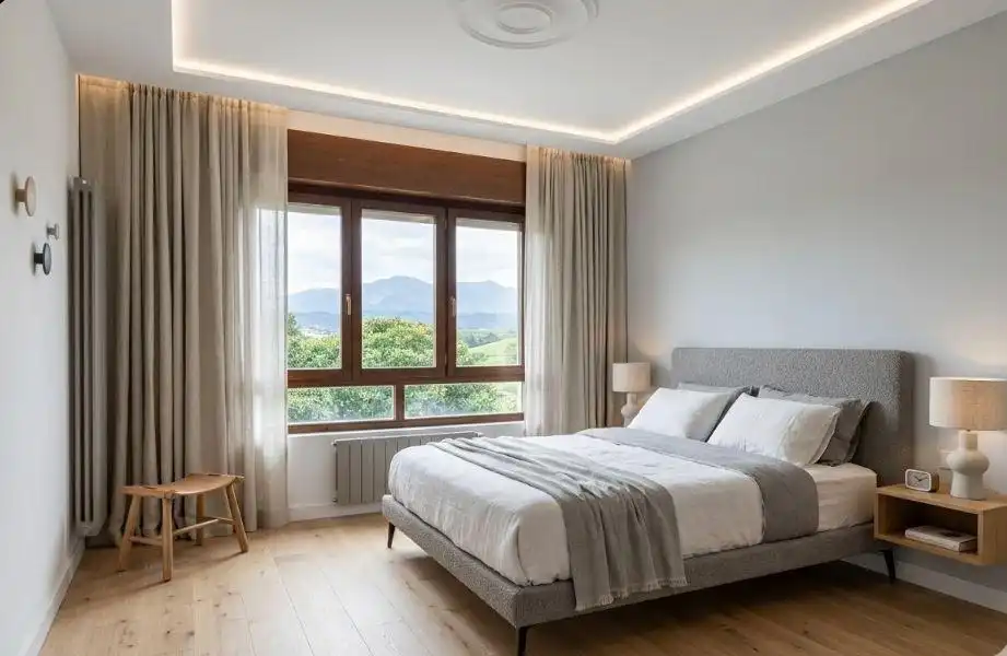 Schlafzimmer von Residential zum Verkauf in Miengo