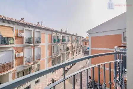 Pis amb terrassa en venda a VIRGEN DE LAS NIEVES 3