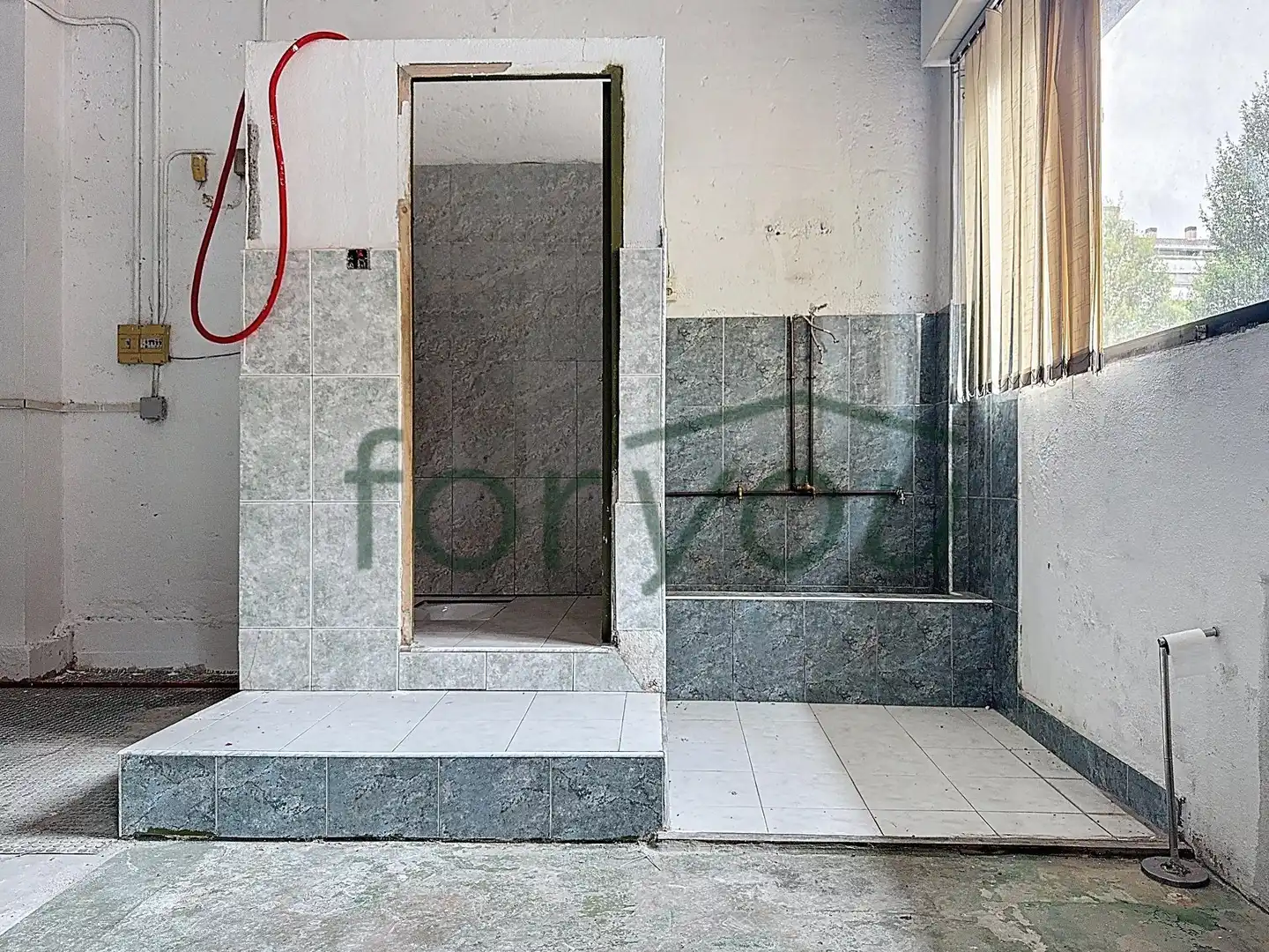 Business premises for sale in Calle ALLUITZ KALEA, imagen 8