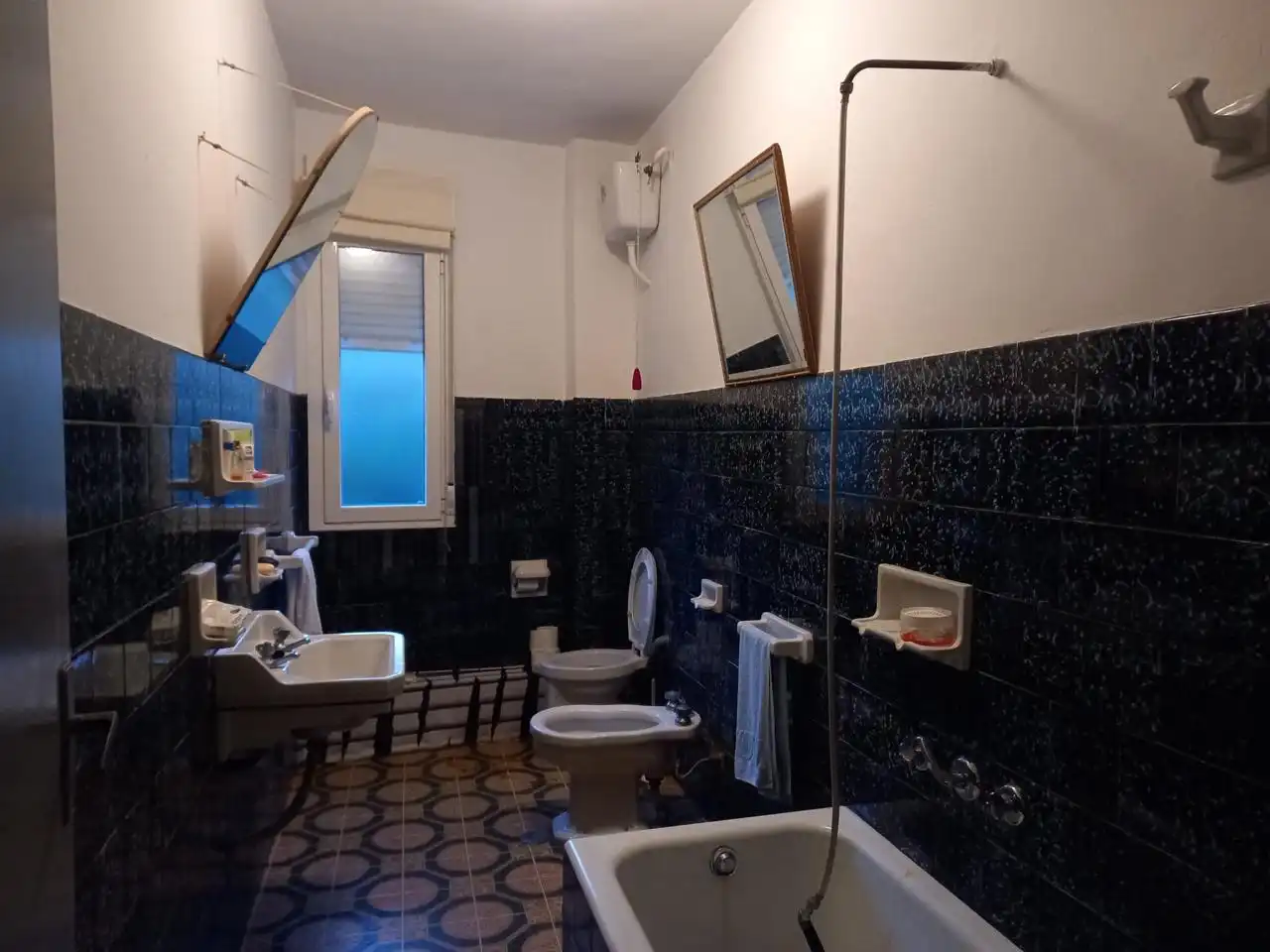Bathroom of Buildings for sale in Castro Caldelas
