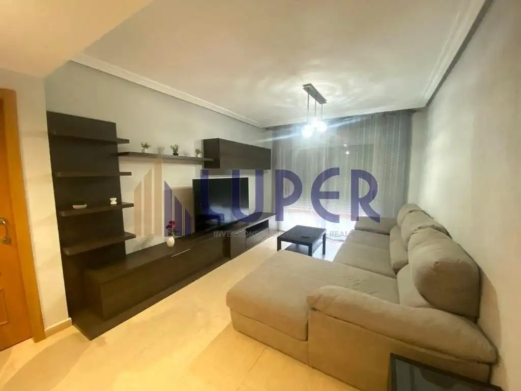Living room of Flat for rent in San Vicente del Raspeig / Sant Vicent del Raspeig  with Furnished, Balcony and Community pool
