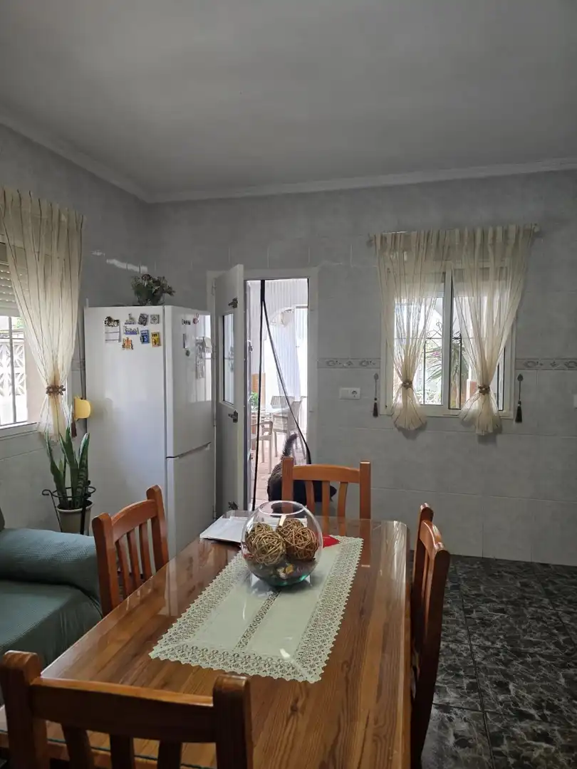 Cocina de Casa adosada en venta en Algeciras