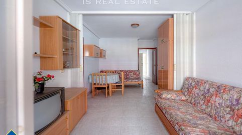 Foto 4 de Apartamento en venta en Centro - Muelle Pesquero, Torrevieja