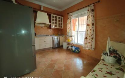 Kitchen of House or chalet for sale in Umbrete  with Air Conditioner, Heating and Private garden