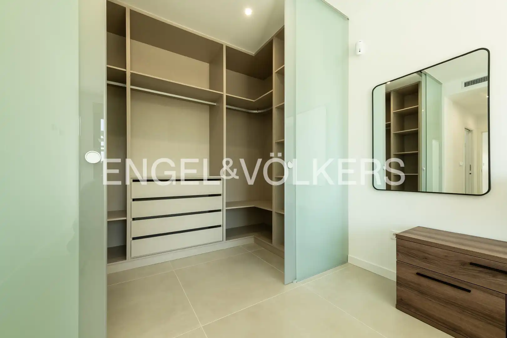 Habitación de Casa o chalet en venta en Pilar de la Horadada con Aire acondicionado, Calefacción y Jardín privado