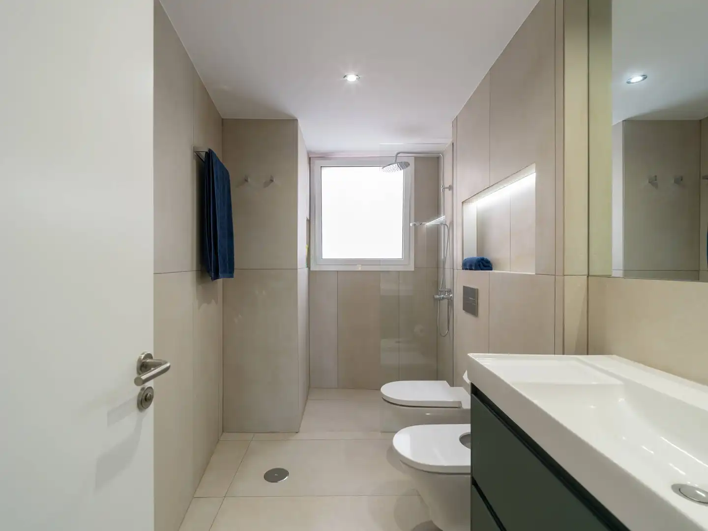 Bathroom of Flat for sale in Las Palmas de Gran Canaria  with Air Conditioner, Heating and Terrace
