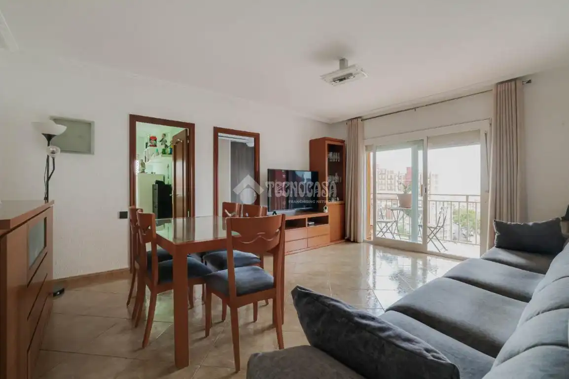 Sala de estar de Piso en venta en Badalona con Balcón