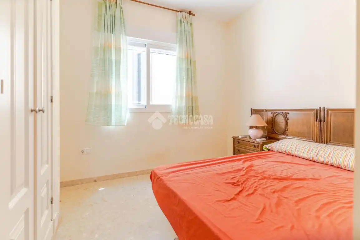 Habitación de Piso en venta en La Zubia con Terraza