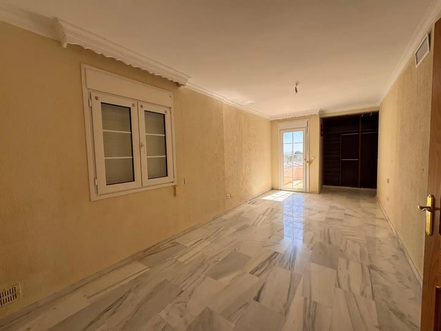 Casa o chalet en venta en Estepona con Aire acondicionado, Calefacción y Jardín privado
