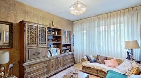 Foto 4 de Pis en venda a Oviedo - Calle Tenderina Alta, Ventanielles, Oviedo