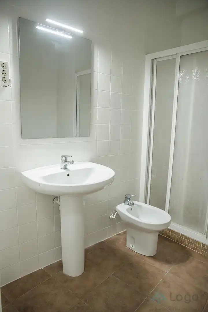 Bany de Pis en venda en Murcia amb Aire condicionat, Calefacció i Balcó