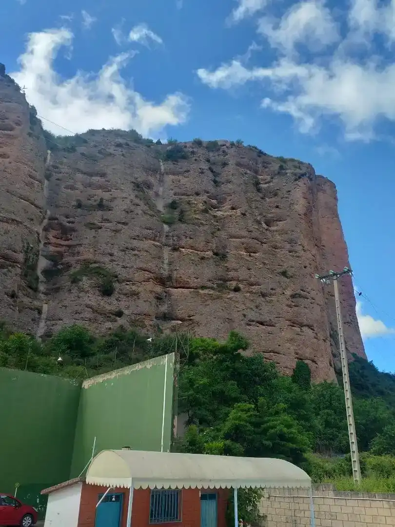 Casa o xalet en venda en Viguera amb Piscina i Balcó