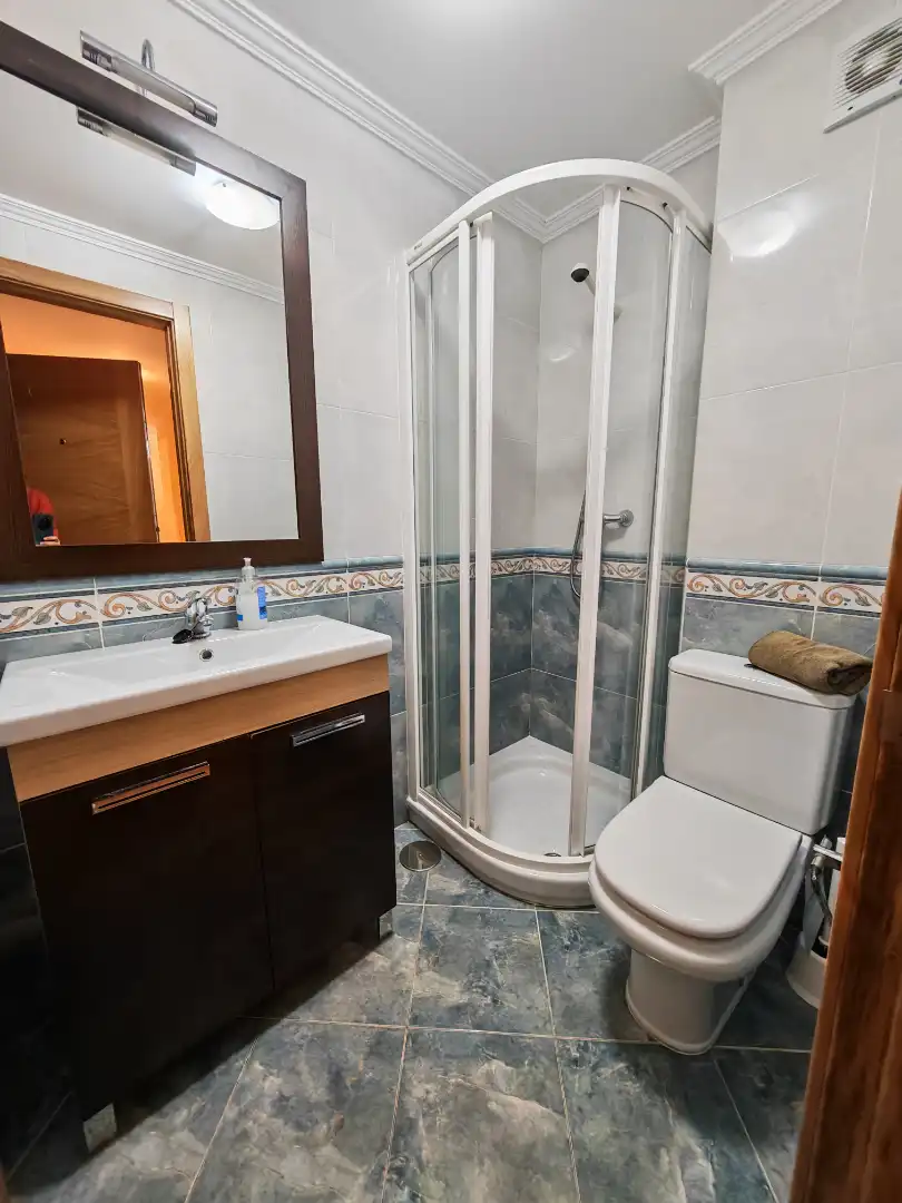 Bathroom of Flat for rent in Fisterra  with Storage room, Furnished and Oven