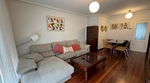 Foto 2 de Pis de lloguer a Calle Autonomía, 10d, Valdenoja, Santander