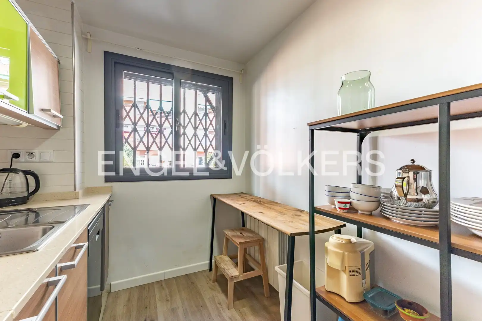 Cocina de Dúplex en venta en Rubí con Calefacción, Parquet y Terraza