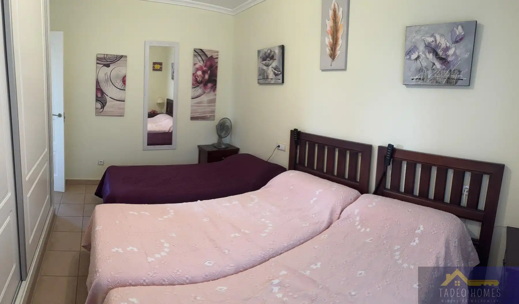 Apartamento en venta en Reino Unido, 6, Baños y Mendigo