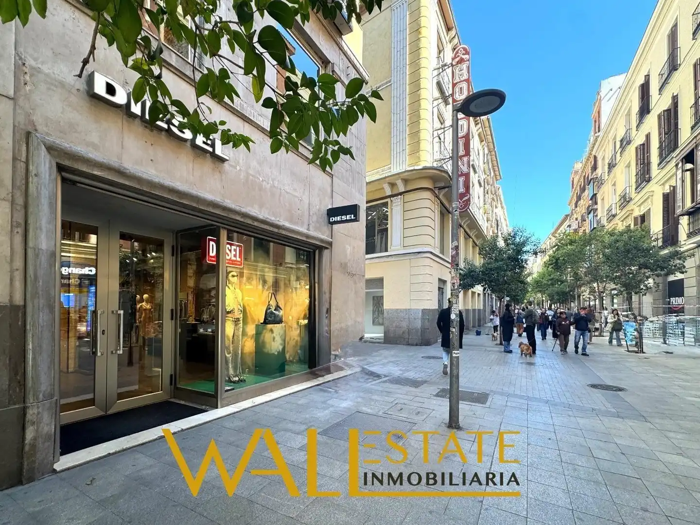 Exterior view of Flat for sale in Madrid  with Heating