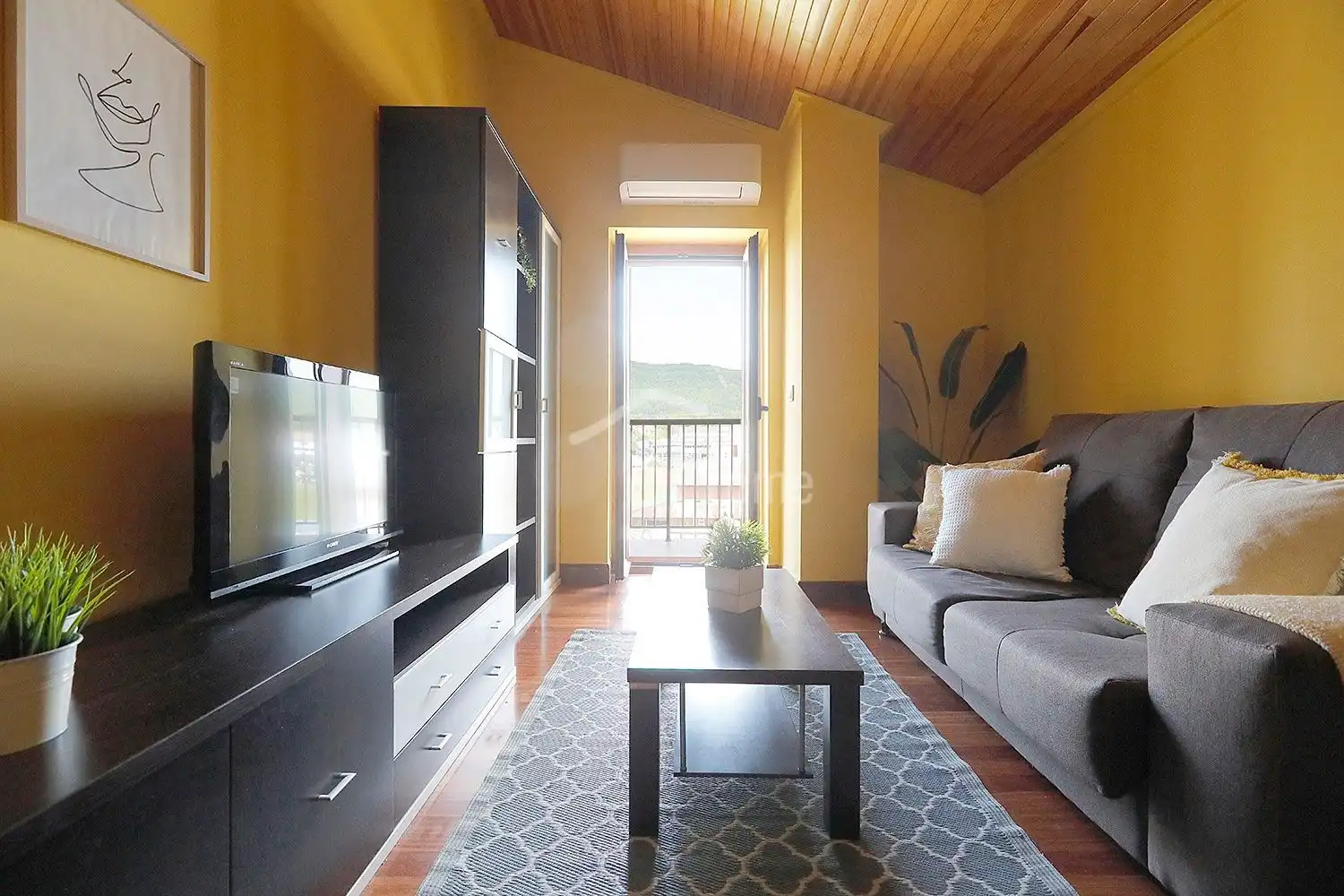 Living room of Flat for sale in Irun   with Air Conditioner, Heating and Terrace