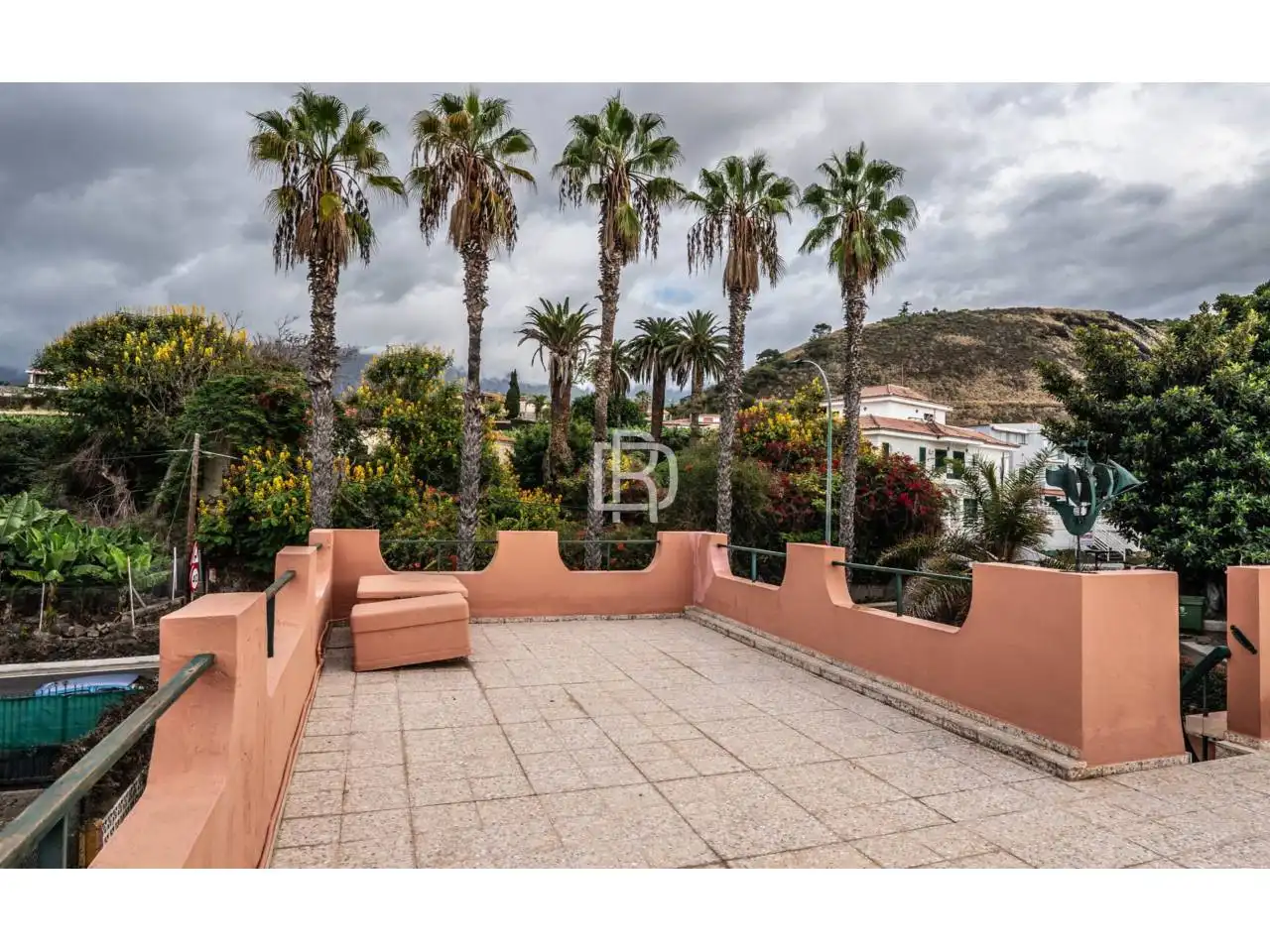 Vista exterior de Casa o xalet en venda en Puerto de la Cruz amb Jardí privat, Terrassa i Moblat