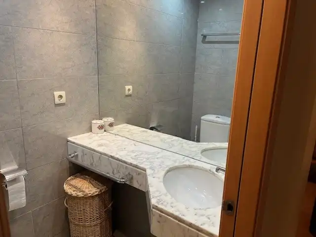 Baño de Piso en venta en Tarragona con Aire acondicionado, Calefacción y Parquet