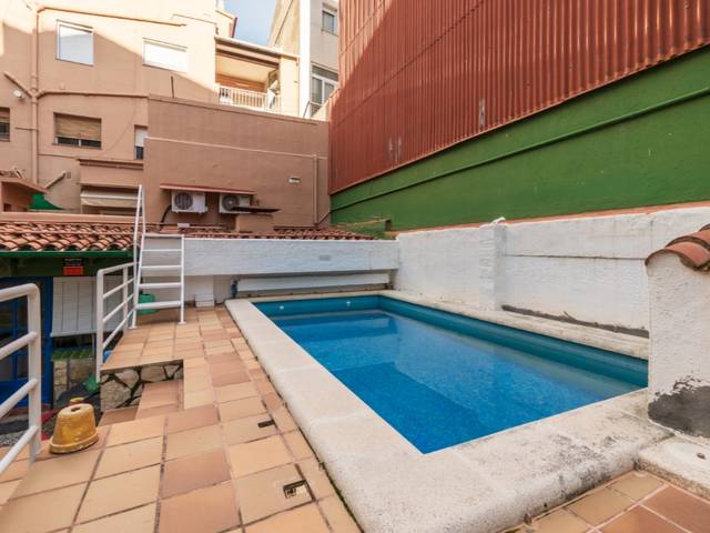 Piso en Venta en Avenida Mestral, 11 en El Port
