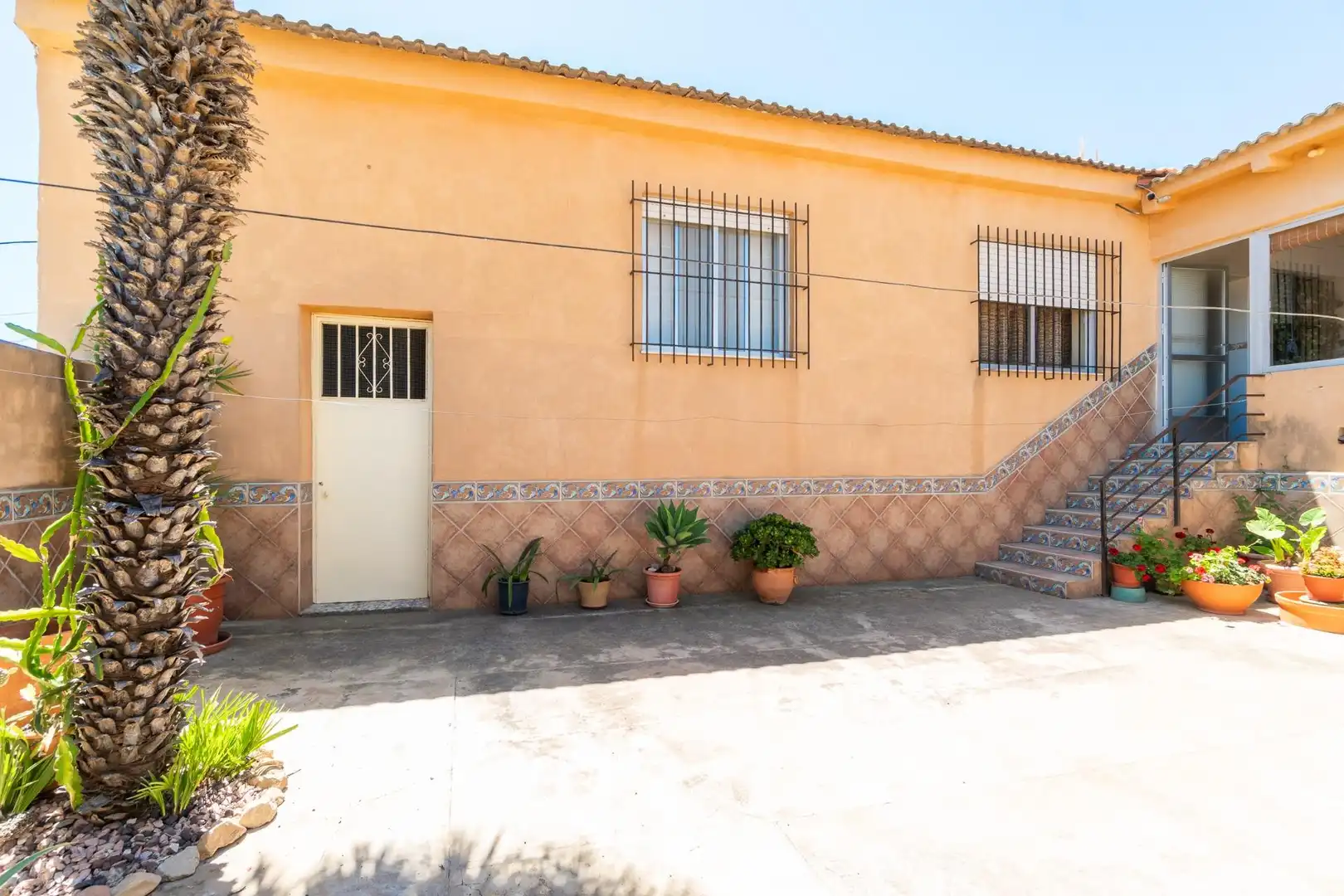 Exterior view of Houses for sale in Orihuela  with Air Conditioner, Private garden and Furnished