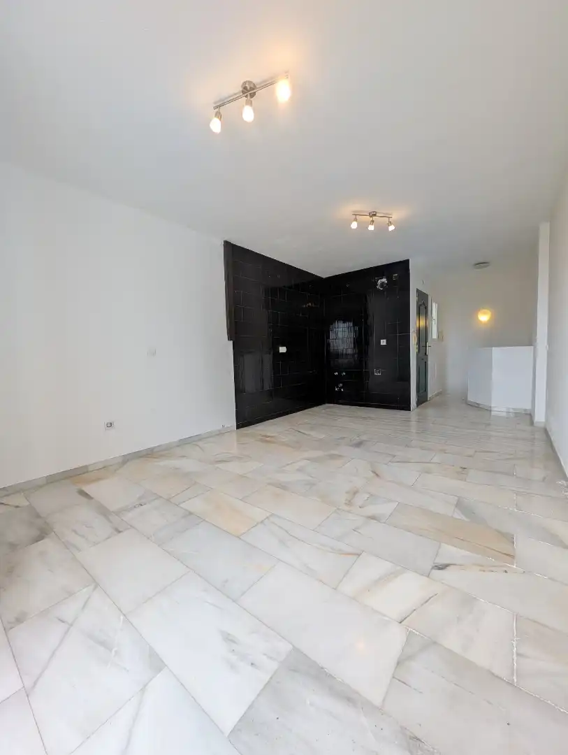 Dúplex en venda en Estepona amb Terrassa, Internet i Piscina comunitària
