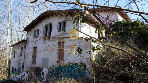 Masía en venta  Gran finca rústica con edificaciones tradicionales y amplio terreno agrícola y forestal