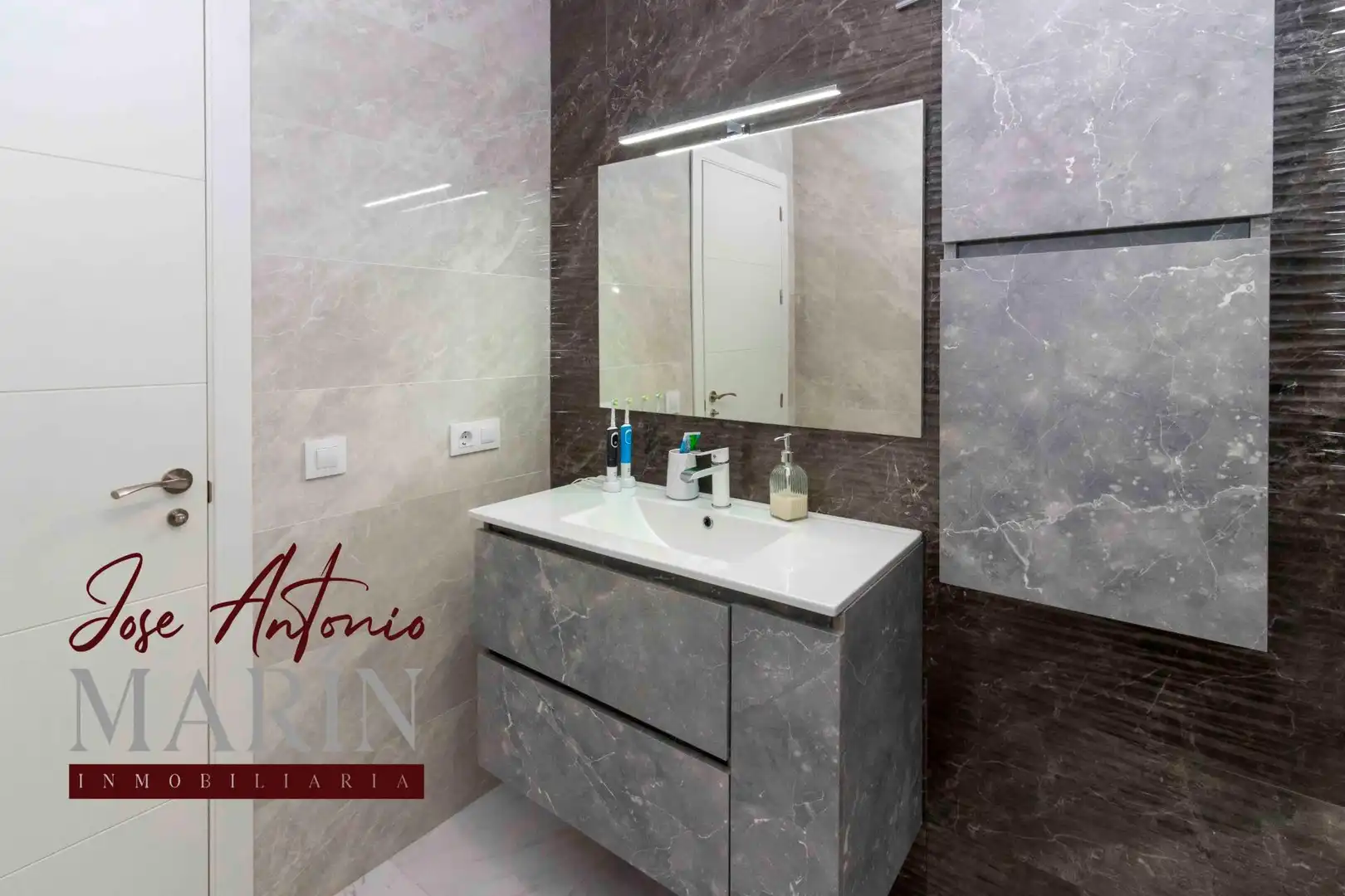 Houses for sale in Maria Auxiliadora - Barriada de Llera