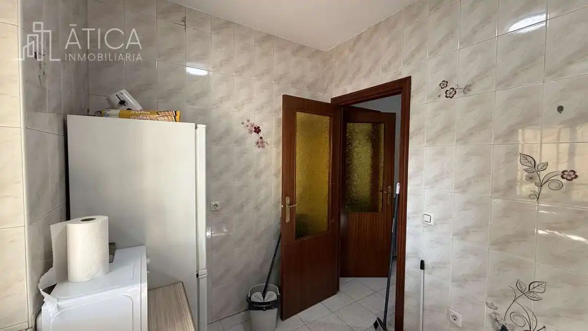 Badezimmer von Wohnung zur Miete in San Bernardo - Carmelitas - Campus