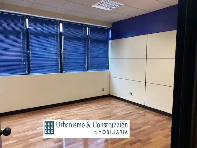 Office space with lift to rent in Centro - Plaza Mayor, imagen 16