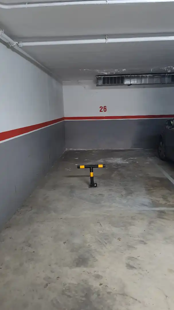 Individuel avec ascenseur à vendre à Carrer Bassa Les Clotes 8, imagen 3