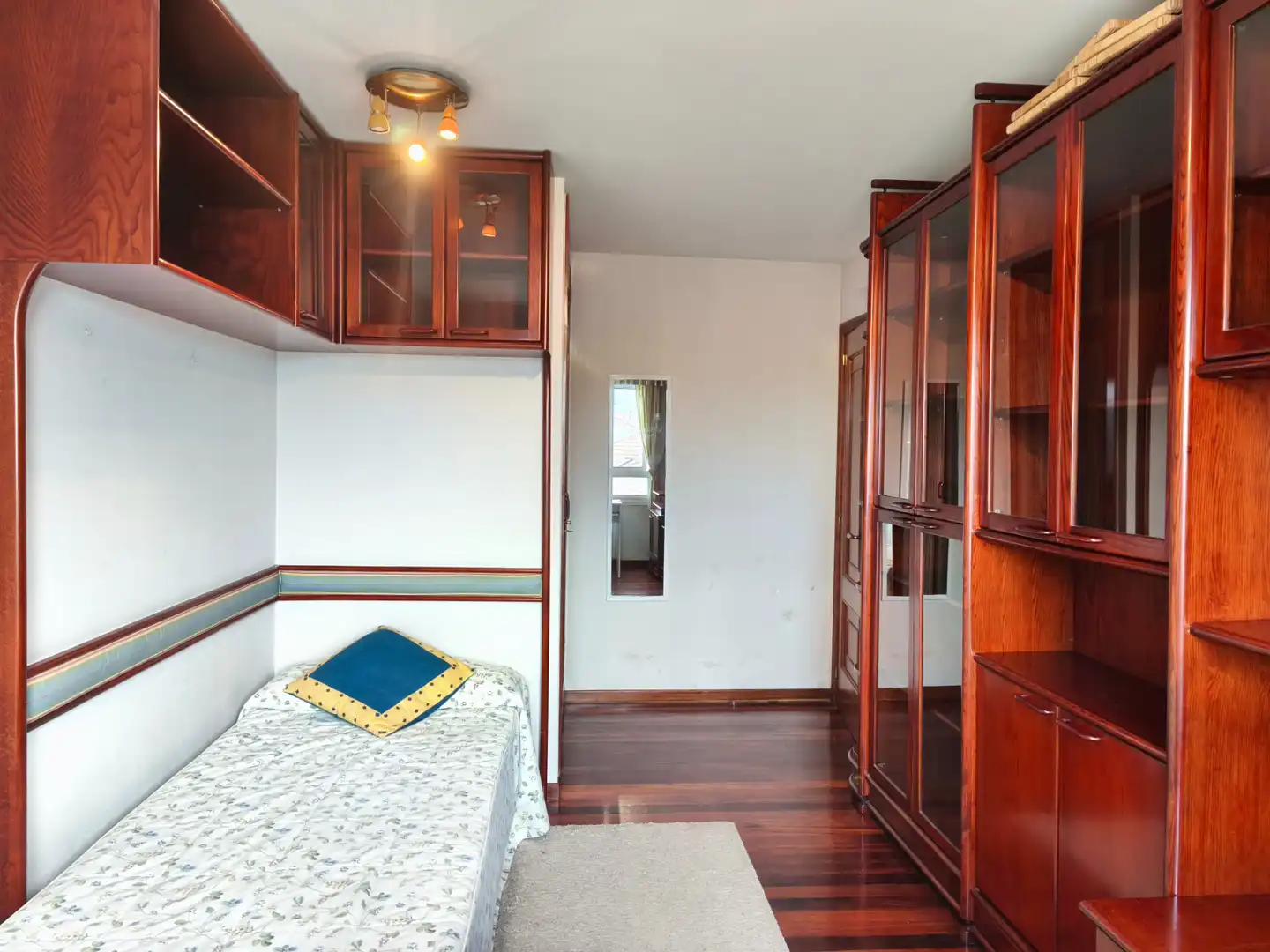 Bedroom of Flat for rent in Santiago de Compostela   with Heating and Furnished