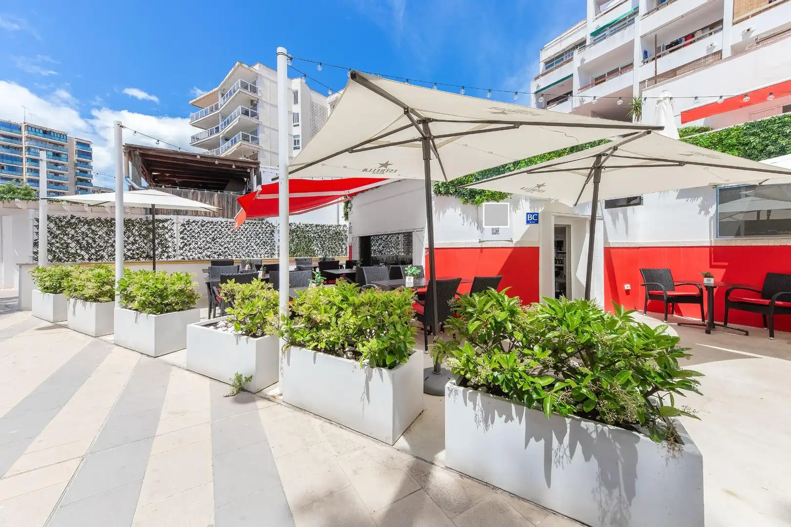 Terrasse von Geschaftsraum zum Verkauf in  Palma de Mallorca mit Klimaanlage, Terrasse und Möbliert