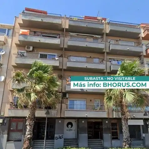 Piso con ascensor en venta en SANT JAUME 18