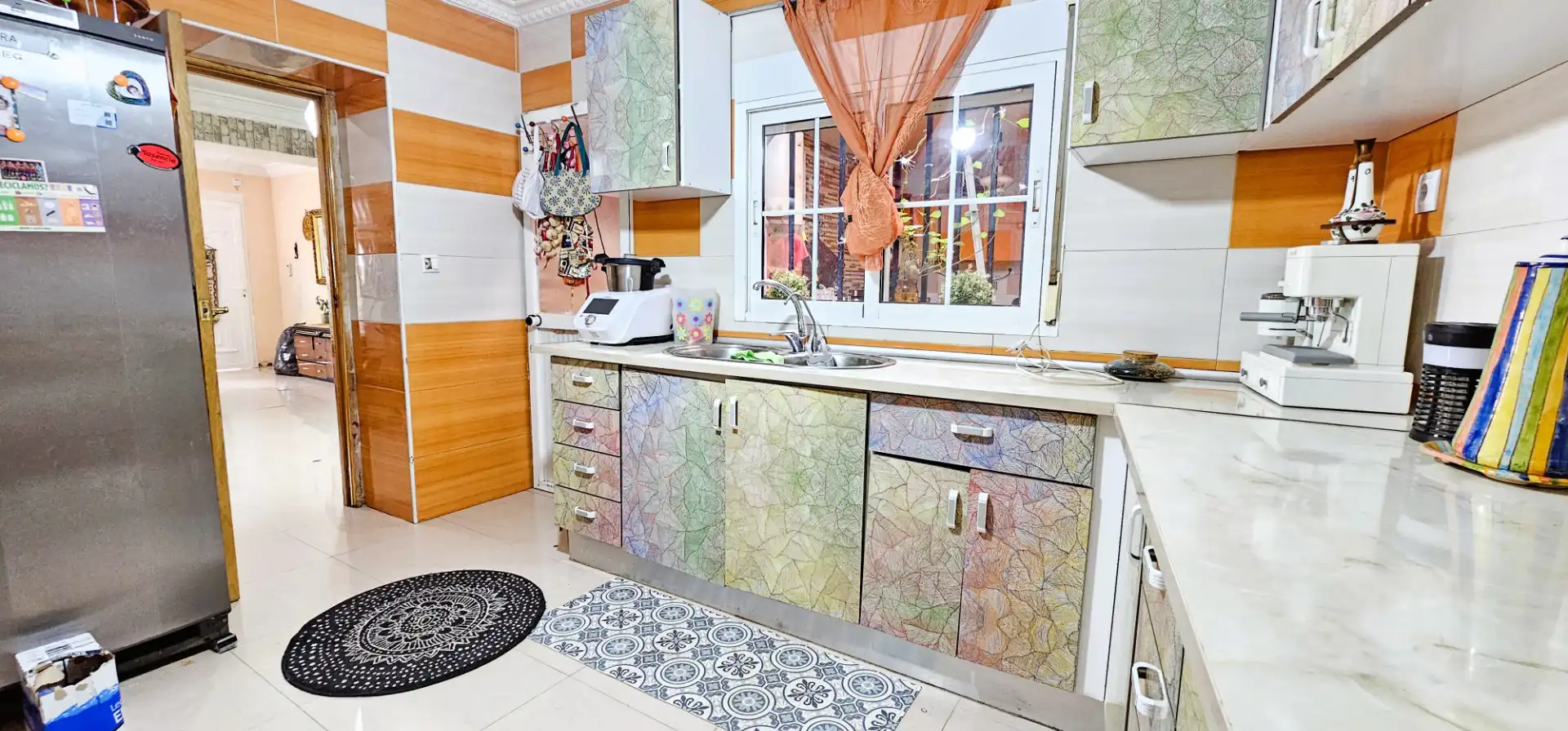 Küche von Einfamilien-Reihenhaus zum Verkauf in Totana mit Terrasse, Abstellraum und Möbliert