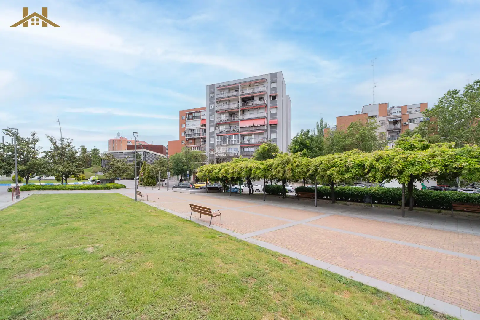 Exterior view of Garage for rent in Móstoles