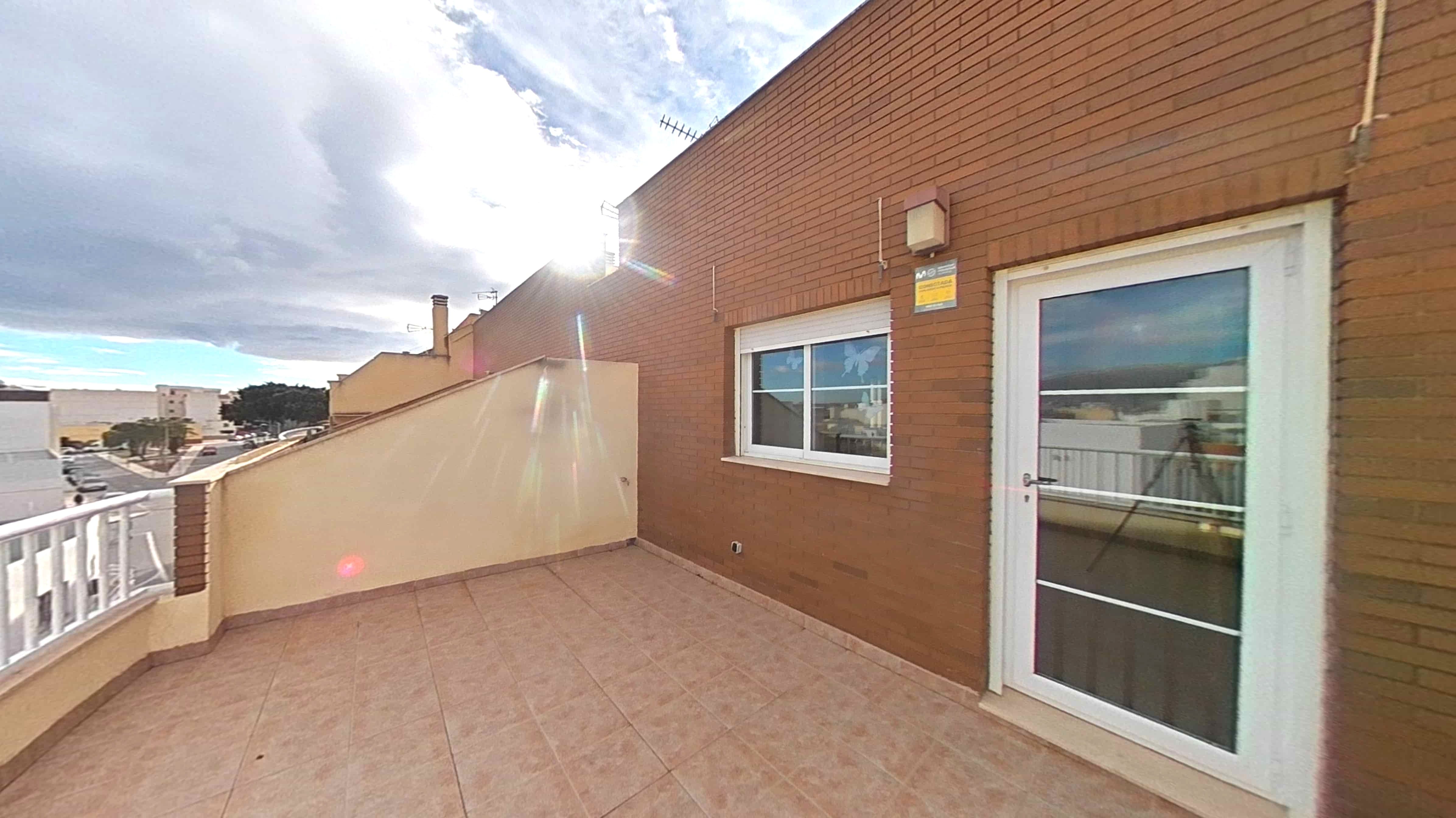 Exterior view of Duplex for sale in Roquetas de Mar  with Terrace and Balcony
