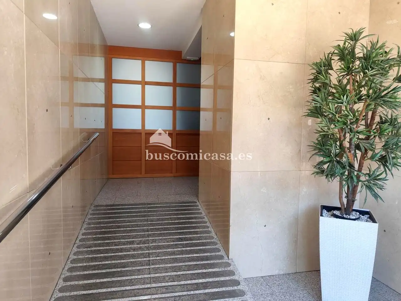 Room in Ruiz Jiménez, Avda de Madrid - Pº de la Estación