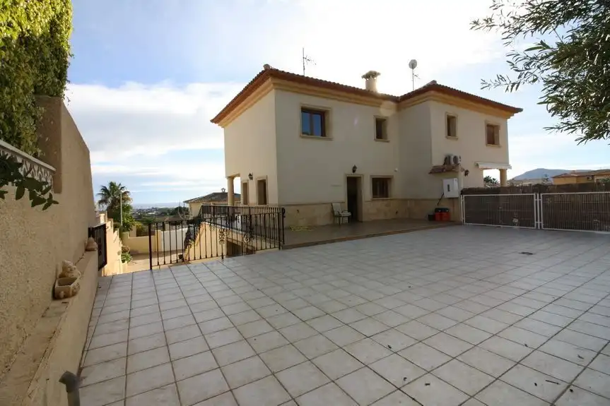 Casa o xalet en venda a El Tossal - Bello Horizonte