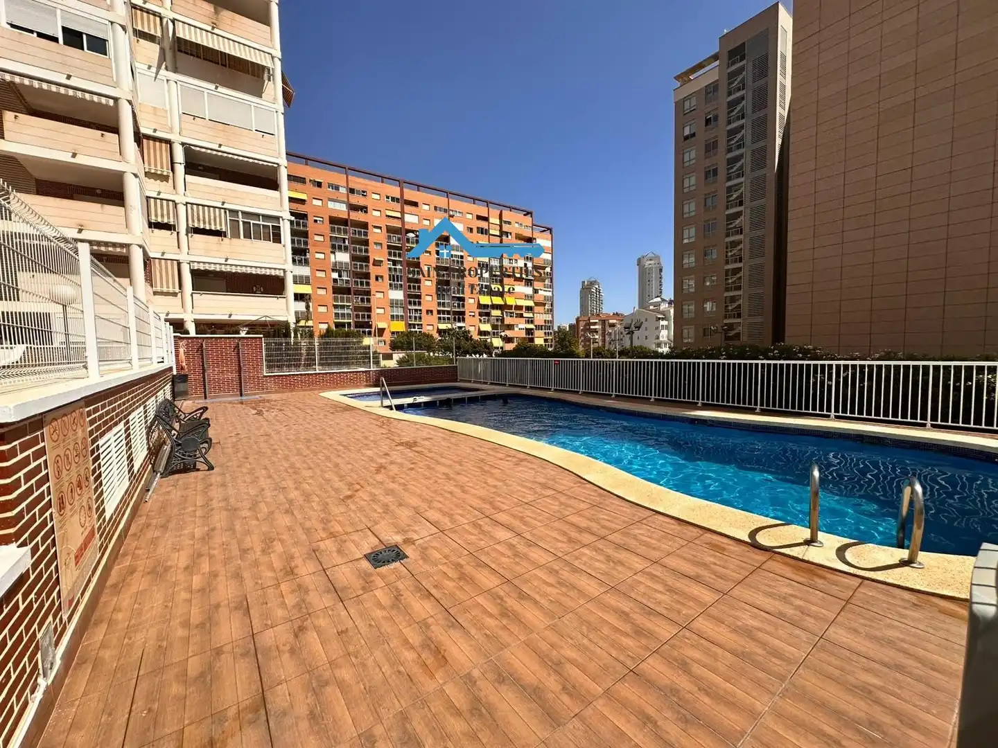 Bajo con piscina en venta en La Cala de Villajoyosa, imagen 3
