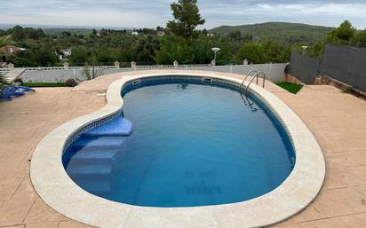 Piscina de Casa o xalet en venda en El Catllar  amb Aire condicionat, Piscina i Balcó