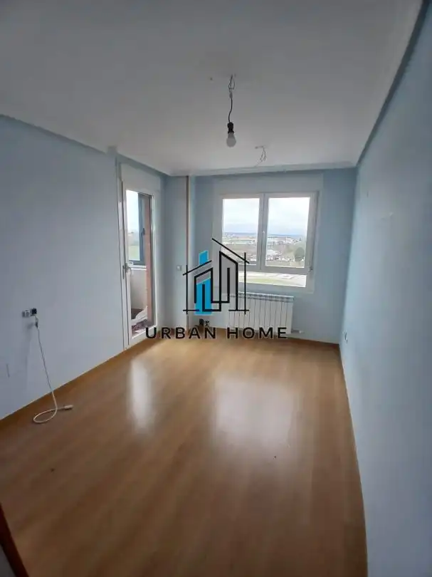 Piso en venta en María Moliner, Armunia