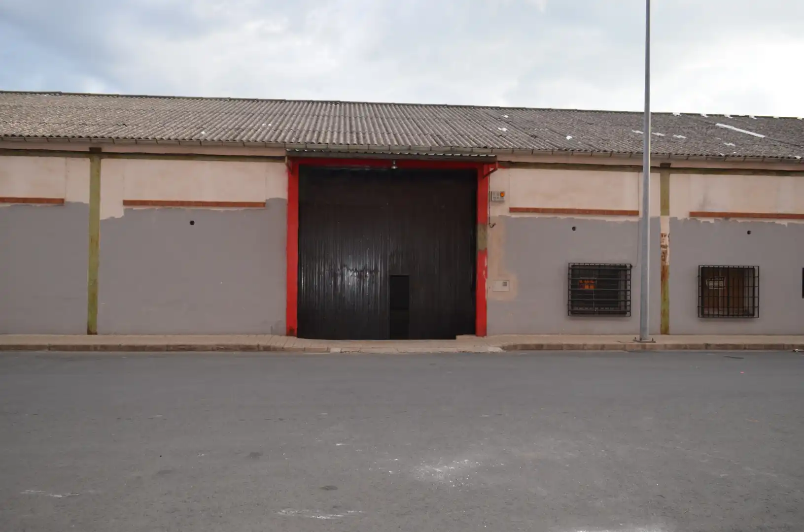 Nau industrial en venda a Calle Castilla 25