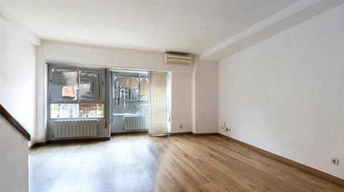 Foto 5 de Piso de alquiler en Ulises, Canillas,  Madrid Capital