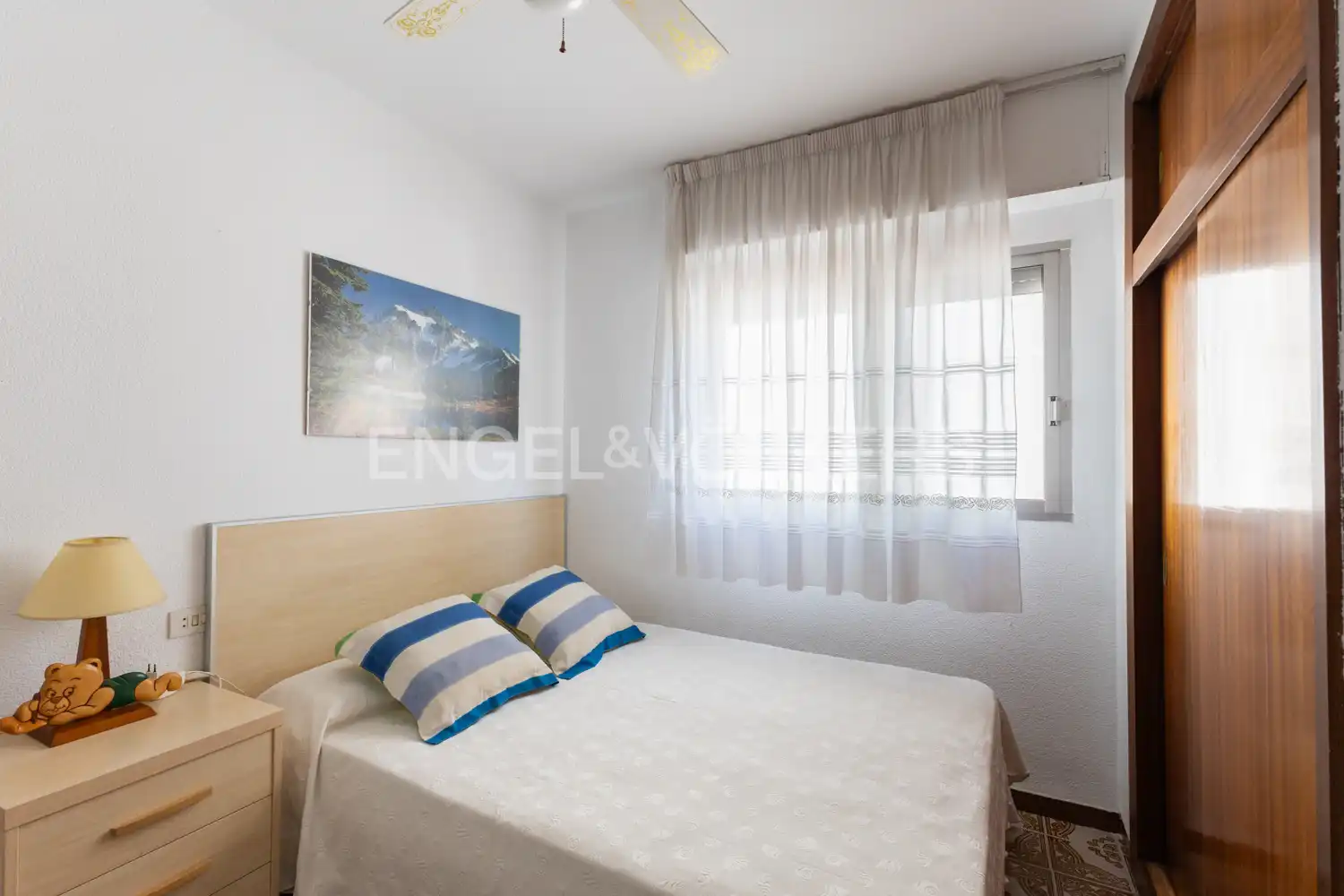 Dormitori de Casa o xalet en venda en Benicasim / Benicàssim amb Calefacció, Jardí privat i Terrassa