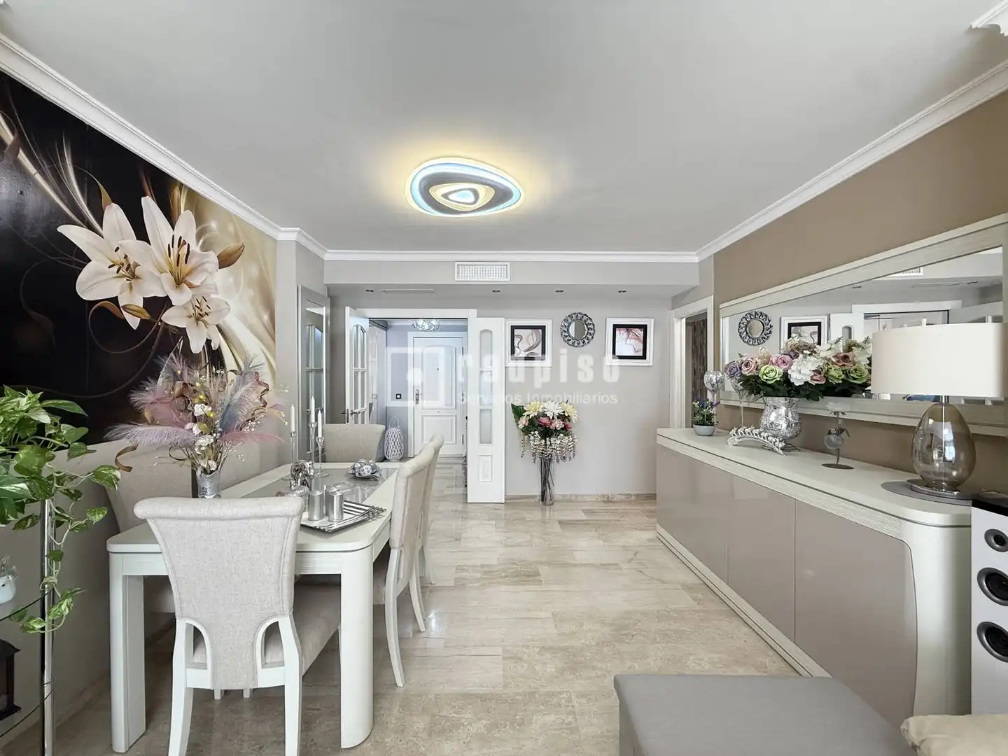 Comedor de Piso en venta en Málaga con Aire acondicionado, Calefacción y Jardín privado