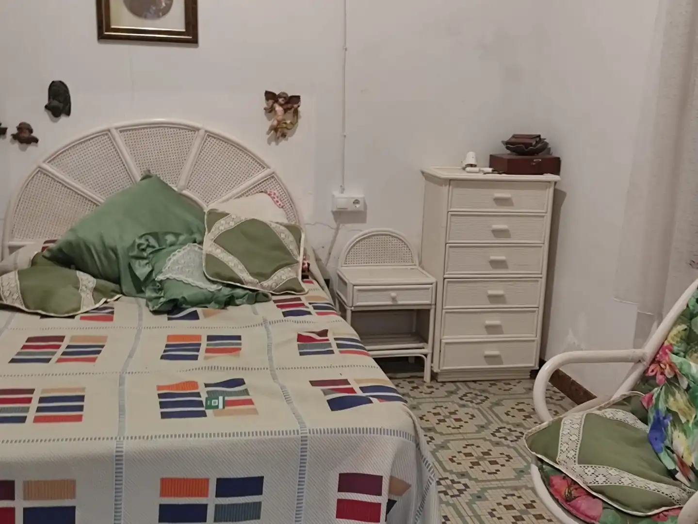 Dormitori de Casa o xalet en venda en Elche / Elx amb Jardí privat i Moblat